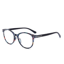 Load image into Gallery viewer, Fashion Unbreakable Reading Glasses Women